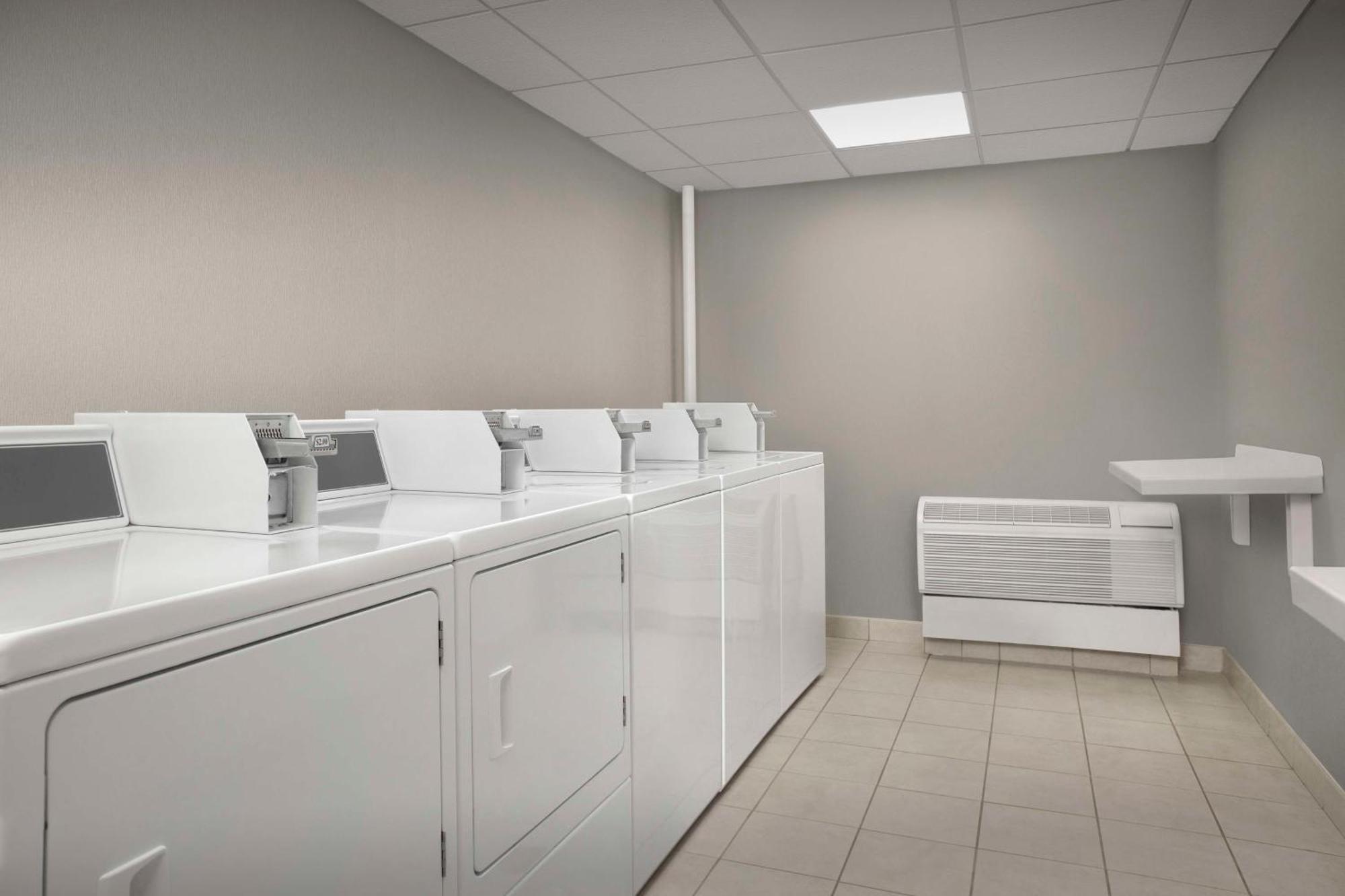 Hilton Garden Inn Gainesville Luaran gambar